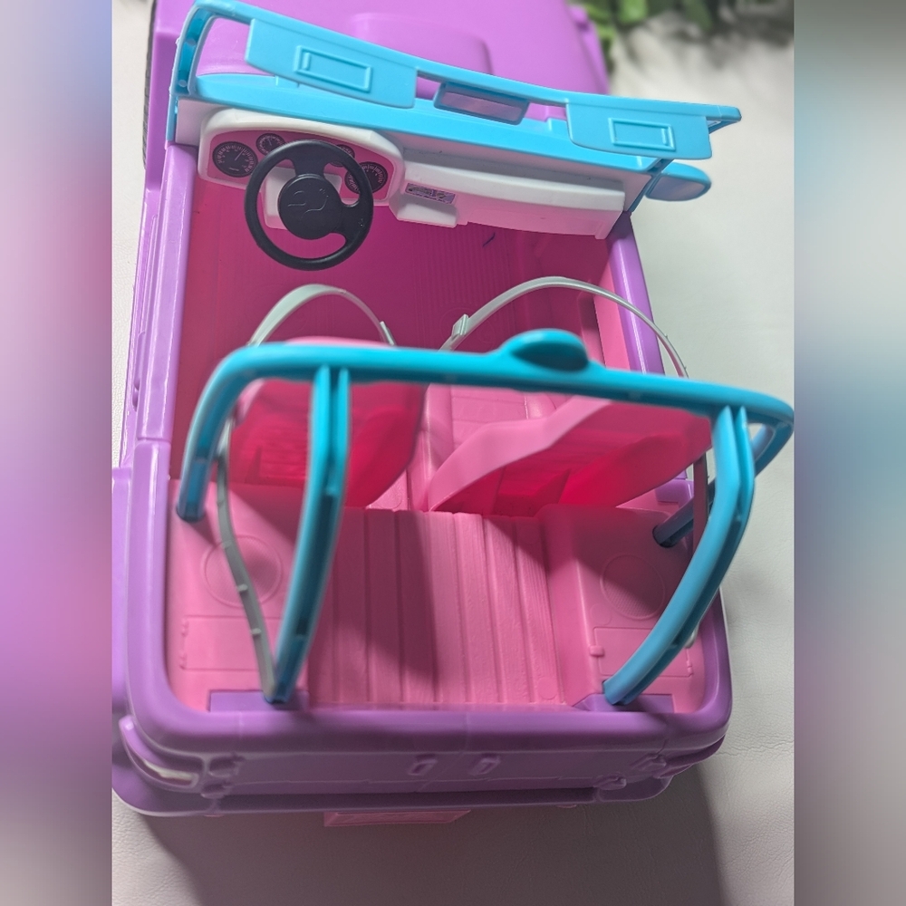 Barbie 2019 Malibu Pink Purple Blue Jeep - Picture 9 of 9